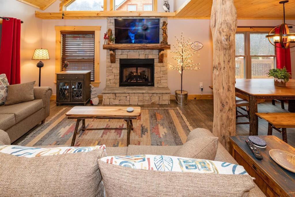 The Snow Owl Cabin Maggie Valley Esterno foto