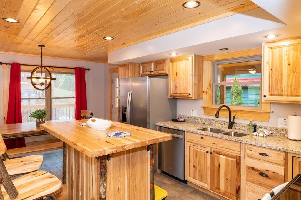 The Snow Owl Cabin Maggie Valley Esterno foto