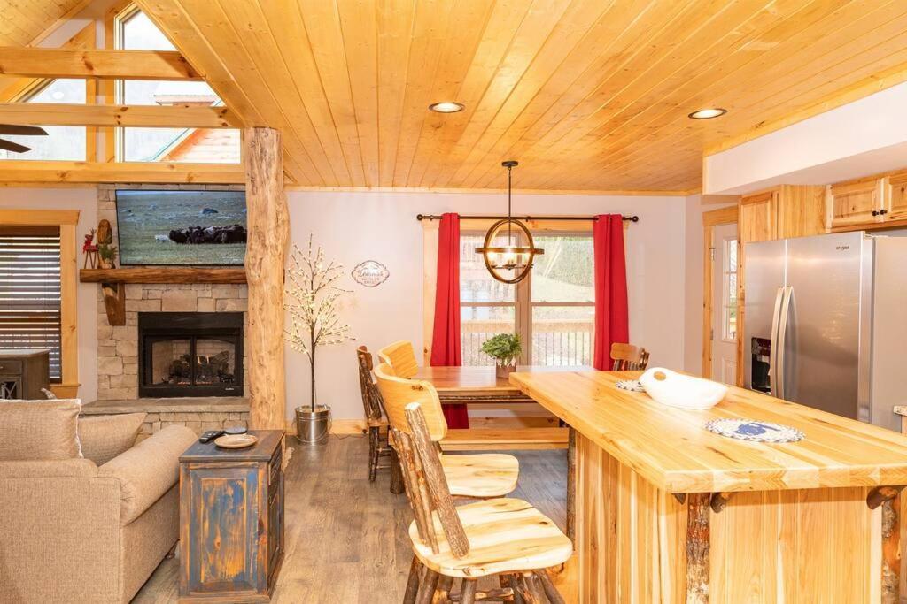 The Snow Owl Cabin Maggie Valley Esterno foto