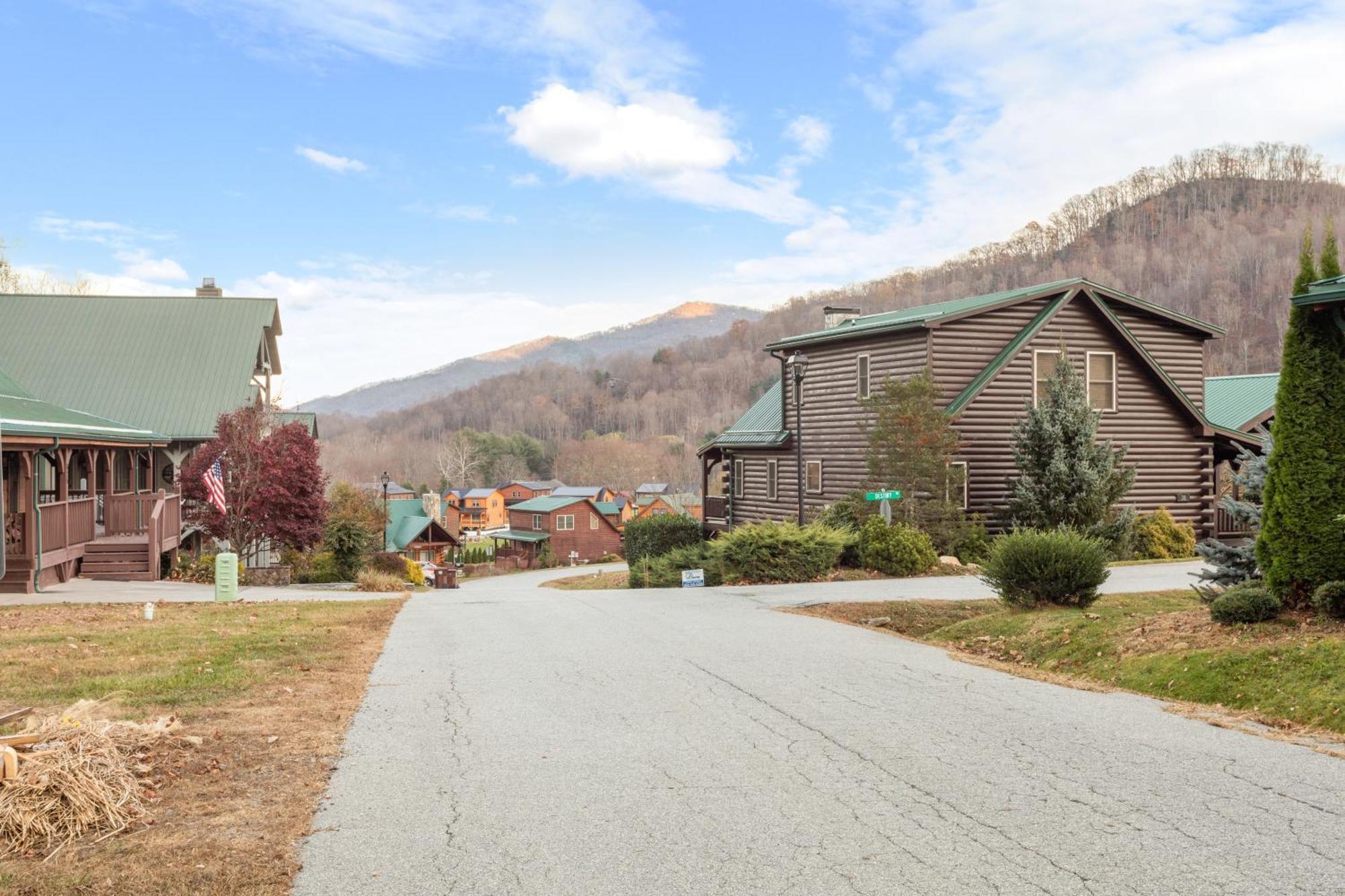 The Snow Owl Cabin Maggie Valley Esterno foto
